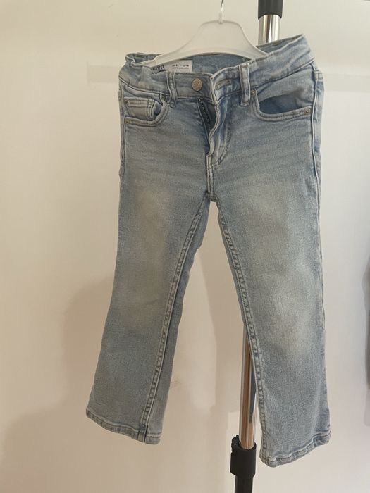 Джинси скіні від Zara