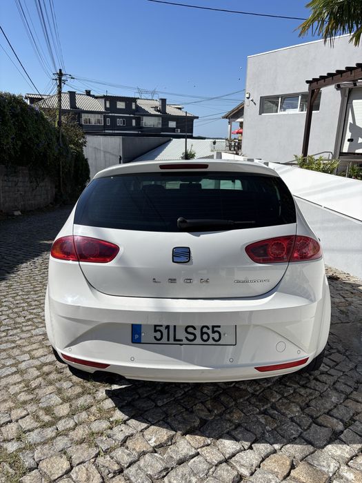 Seat Leon 1.6Tdi 2011 — photo 3