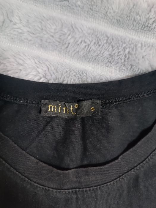 T-shirty firmy Mint rozmiar S