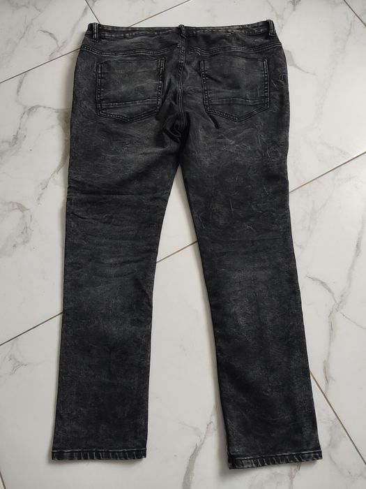 Джинси Denim розмір 38 завужені молодіжні