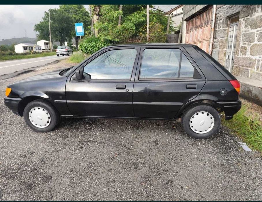 Fiesta ano 90 1.2 a gasolina