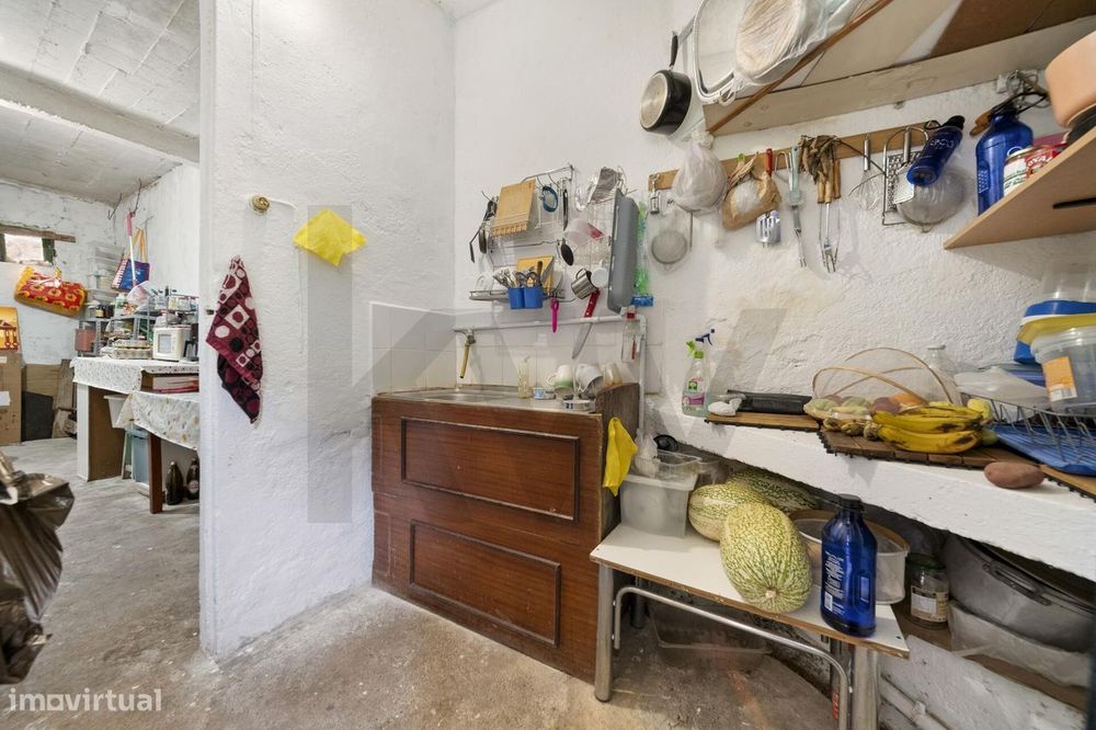 Moradia T2, Ribeira Brava, Com Palheiro