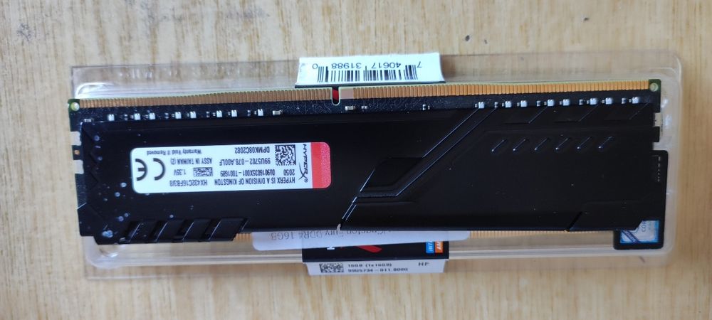 Ryzen 5 1600,  DDR 4 8 gb