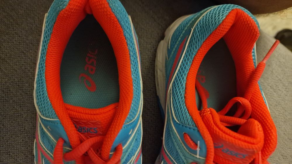 Buty Asics duomax roz.39