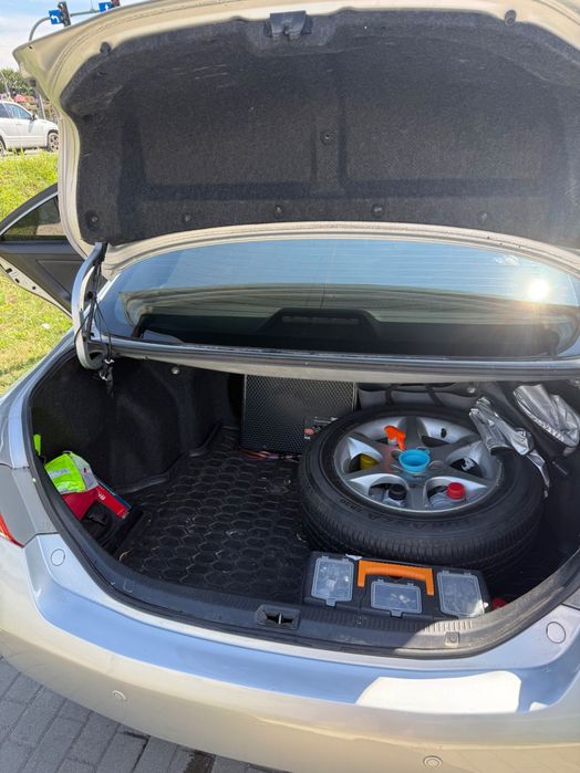 Toyota Camry 40
