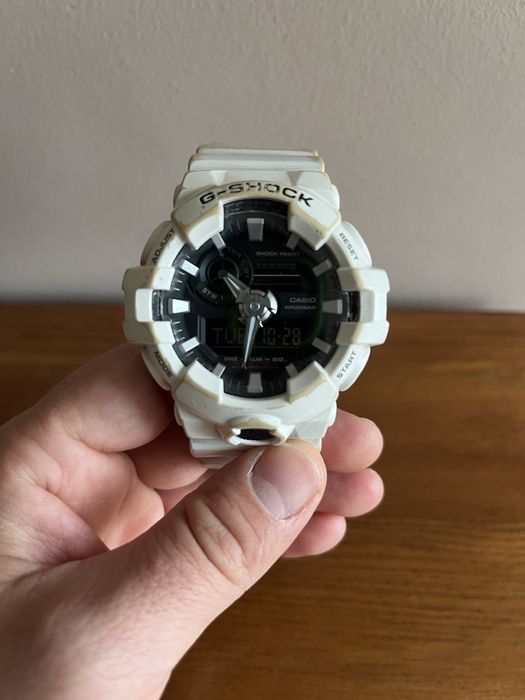 Sprzedam zegarek Casio G-Shock GA-700
