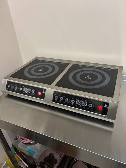 Продам індукційну плиту AIRHOT IP7000D