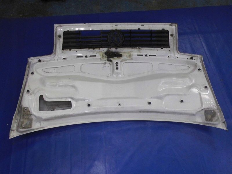 Капот Volkswagen LT белый цвет 28 35 46 1996-2006