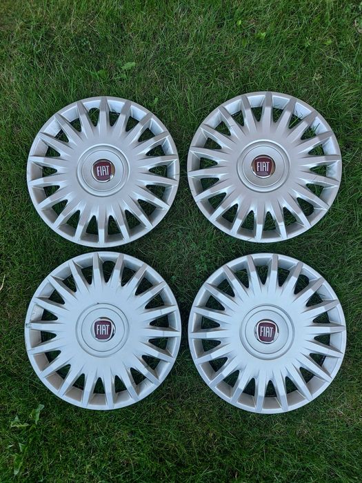 Kołpaki 15" Fiat oryginał kpl 4 szt stan bardzo doby