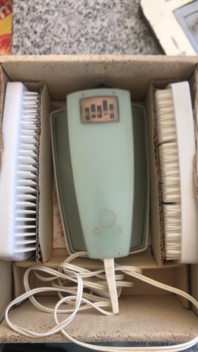 Maquina de massagens antiga