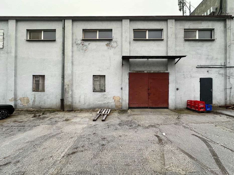Magazyn Lubliniec 300m2 , wys. 3,30 m do wynajęcia 6150 brutto