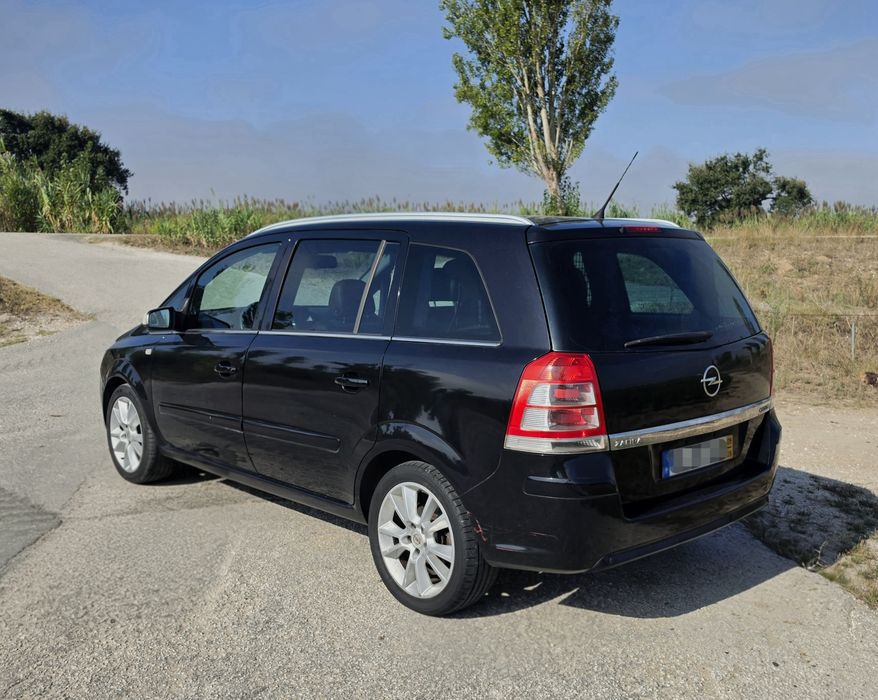 Opel Zafira Cosmo 1.7 cdti, 7 lugares