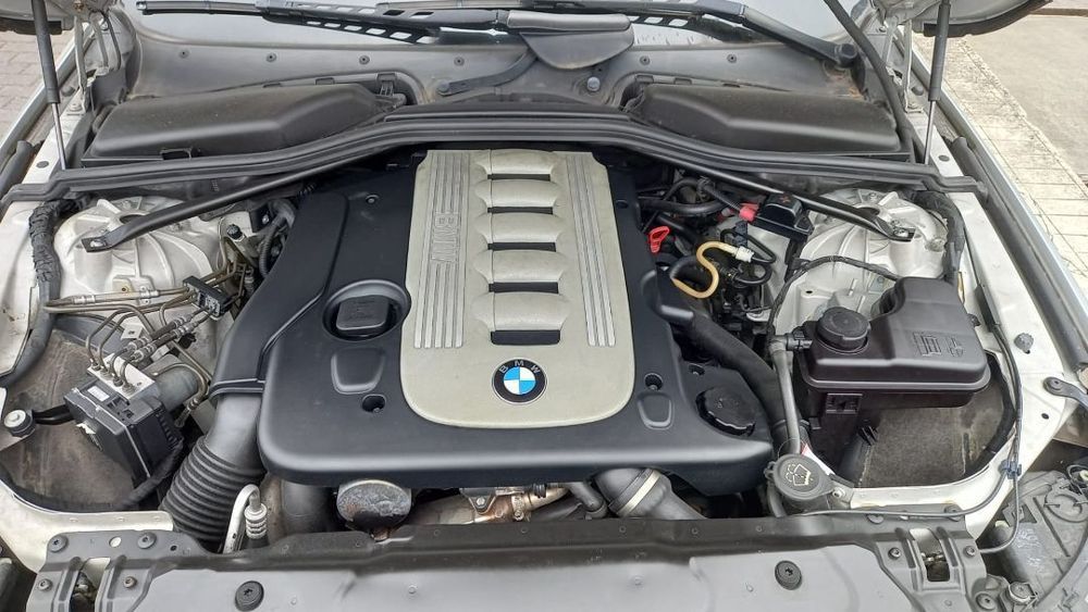 Portas BMW E61 Touring 530D 306D2 218cv xenon 2005