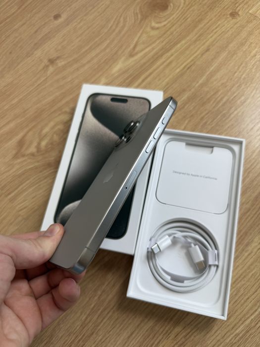 Iphone 15 Pro Max de 256gb com fatura ( Como Novo)