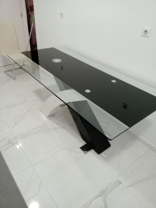 Mesa de Vidro Moderna – Design Premium – Excelente Estado