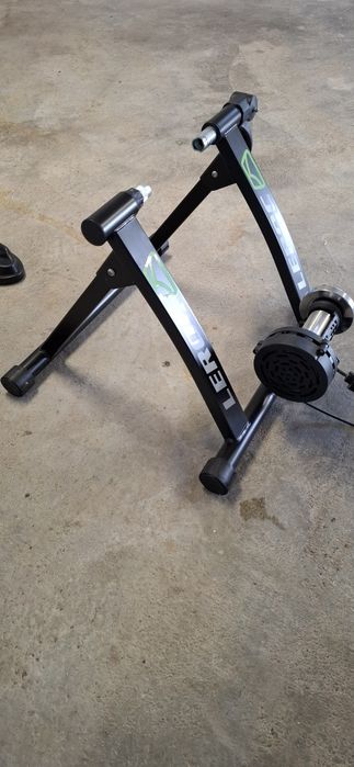 Rolo de treino estático Leroc