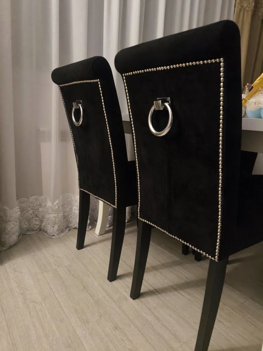 4 Krzesła Chesterfield czarne