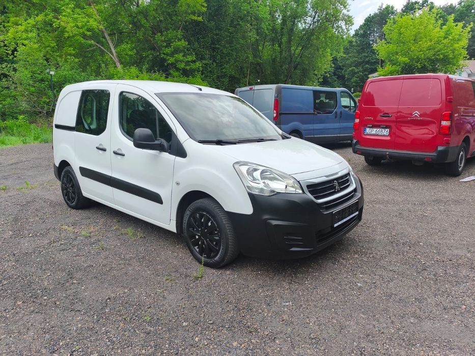 Peugeot Partner 1.6 e-hdi *2018r* bardzo ładny*