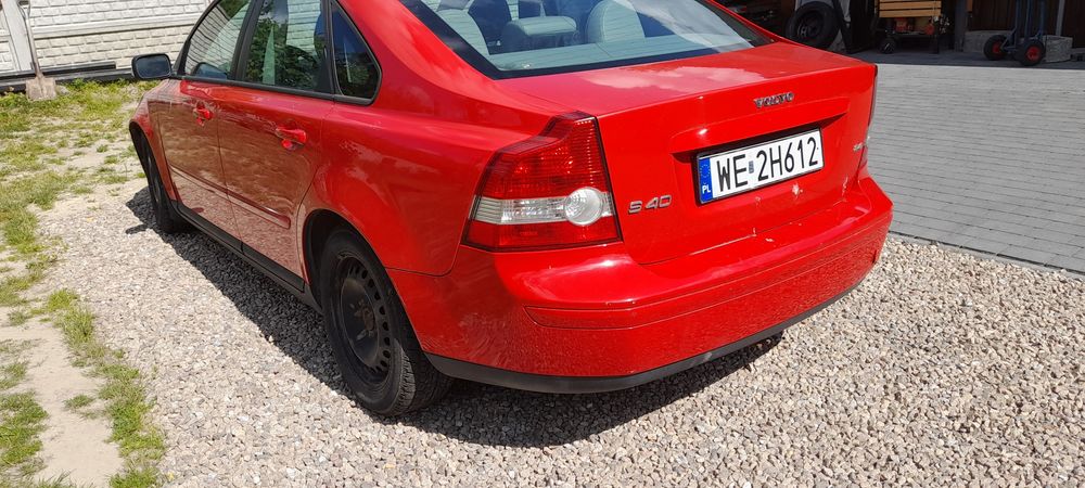 Volvo S40 2004r 2.4 b+ gaz oc na rok