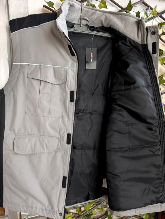 Casacos e colete de trabalho novas por estrear xxl
Grande tamanho 3xl