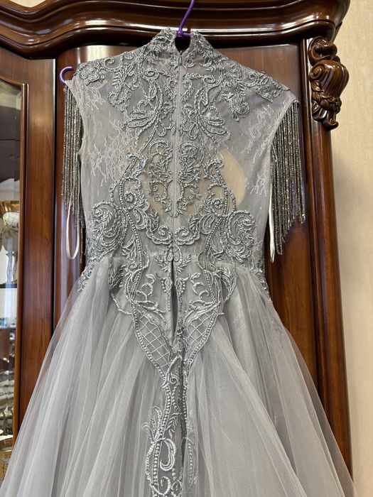 Вечерние платье _