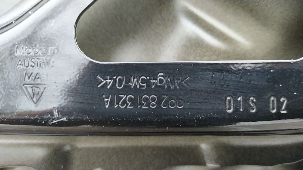 Porsche 911 992 carrera  двері ліві 992831321a