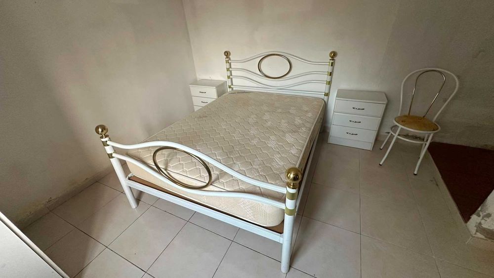 Quarto de Casal Completo com Colchão Ortopédico