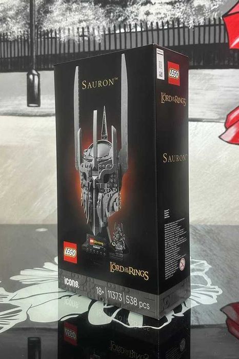 Конструктор LEGO ICONS 11373 The Lord of the Rings: шолом Саурона