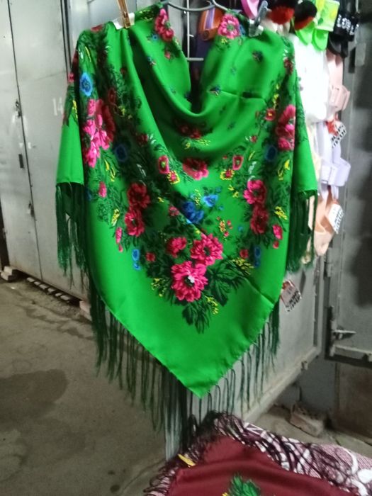 Платок великий святковий