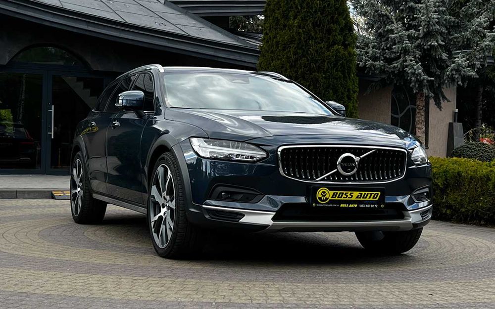 Volvo V90 Cross Country 2022