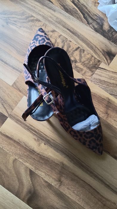 Panterkowe Buty z odkrytą pięta