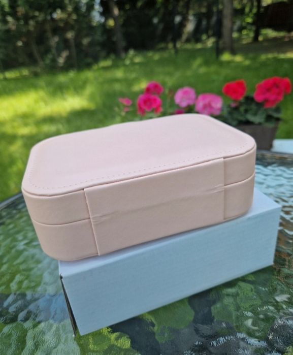 Organajzer Szkatułka Na Biżuterię  Kuferek