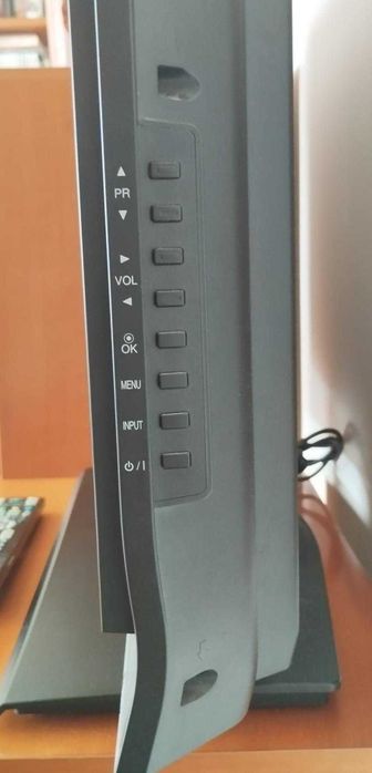 TV LG 26LC41 - 26 polegadas (Com 2x HDMI)