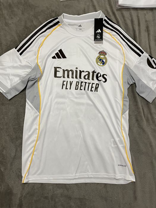 Camisola Principal do Real Madrid 25/26