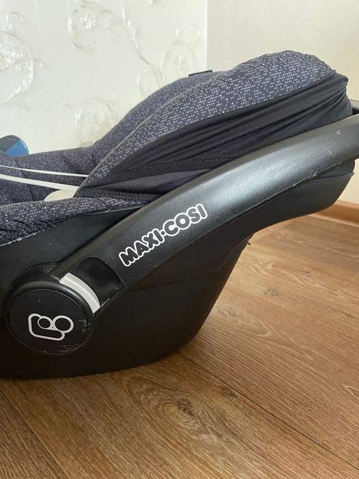 Авто крісло maxi cosi pebble, 0-12 місяців