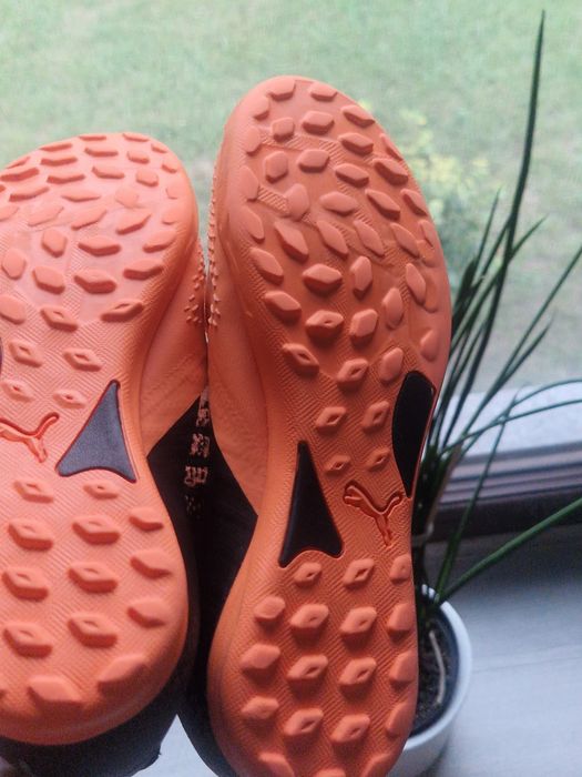 Buty Puma sportowe rozm. 37