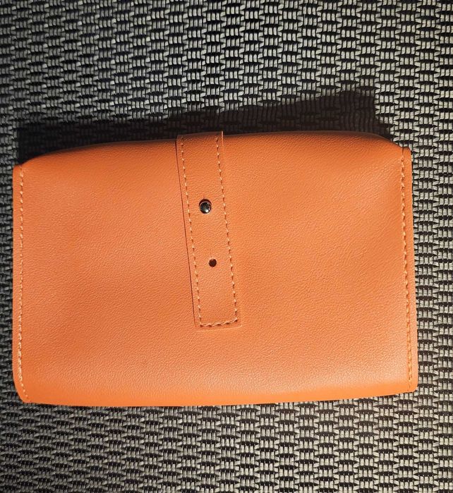 Bolsa multiusos, porta cabos, maquilhagem