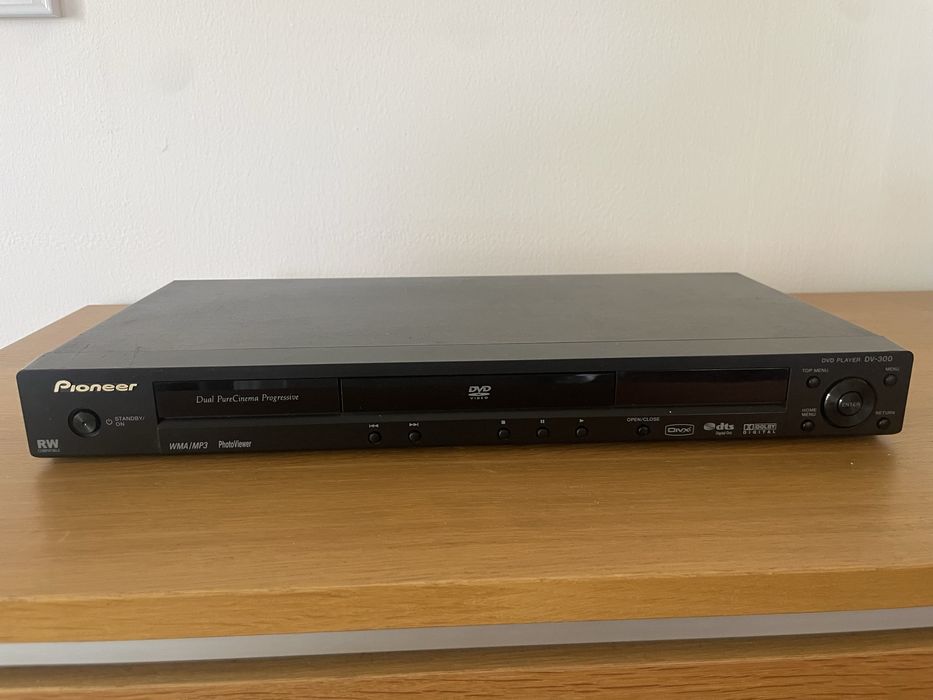 DVD player Pioneer DV-300