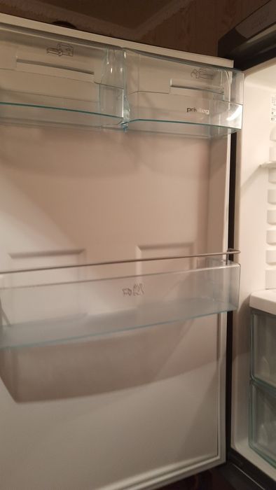 Холодильник 1,80 м