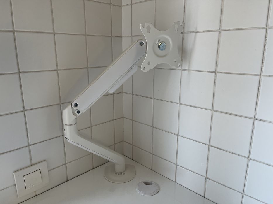 Braço Articulado para Monitor TooQ Branco – Como Novo