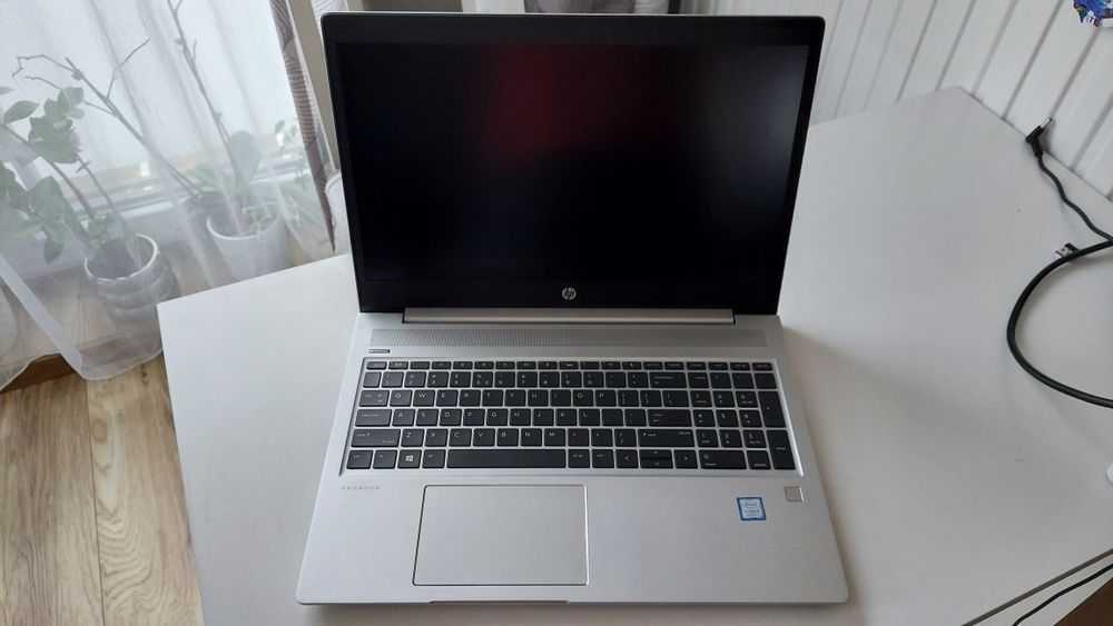 HP ProBook 450 G6 i5-8265U 16GB RAM 512GB SSD M.2 PCIe 15.6
