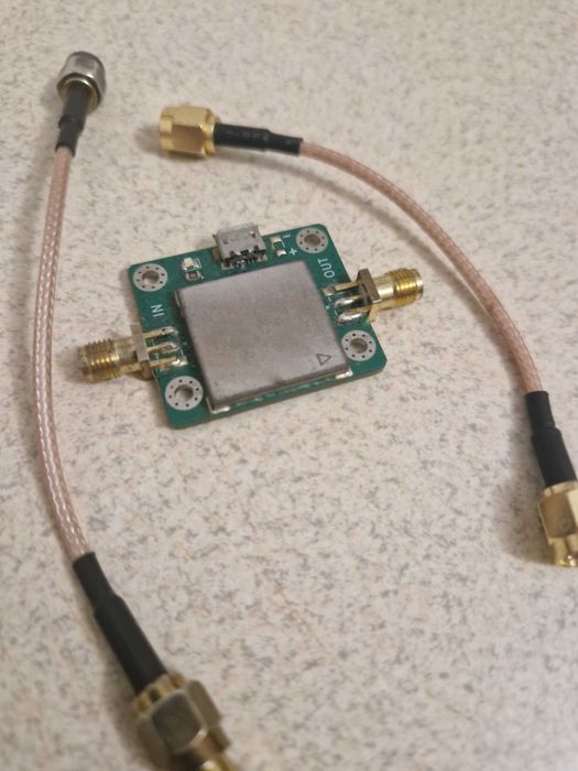 Wzmacniacz odbioru 20dB OpenSourceSDR Lab 50MHz-6GHz