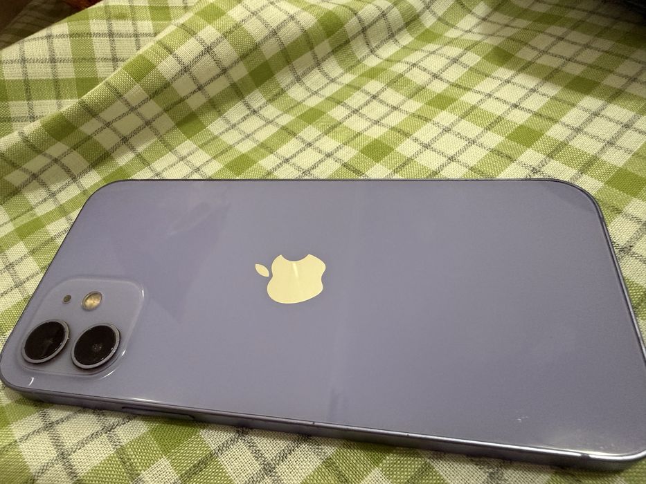 Iphone 12 64. GB