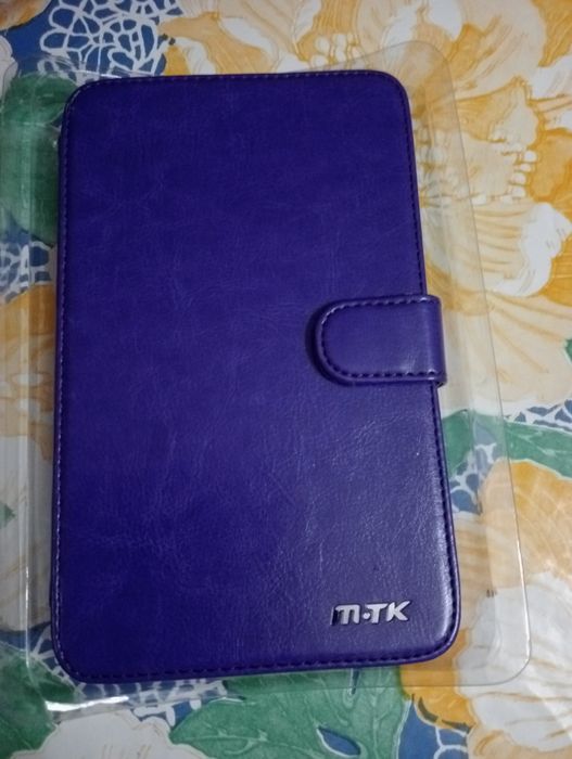 Capa para tablet 7"425379098127902720