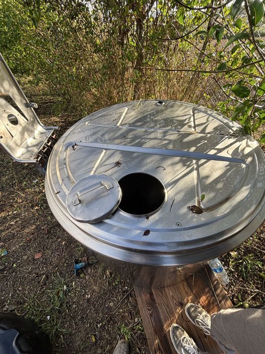 Deposito de aço inoxidavel