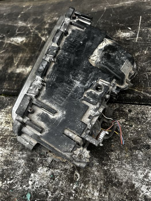 Фара BMW e38 рестайл стопи БМВ 7 серія е38