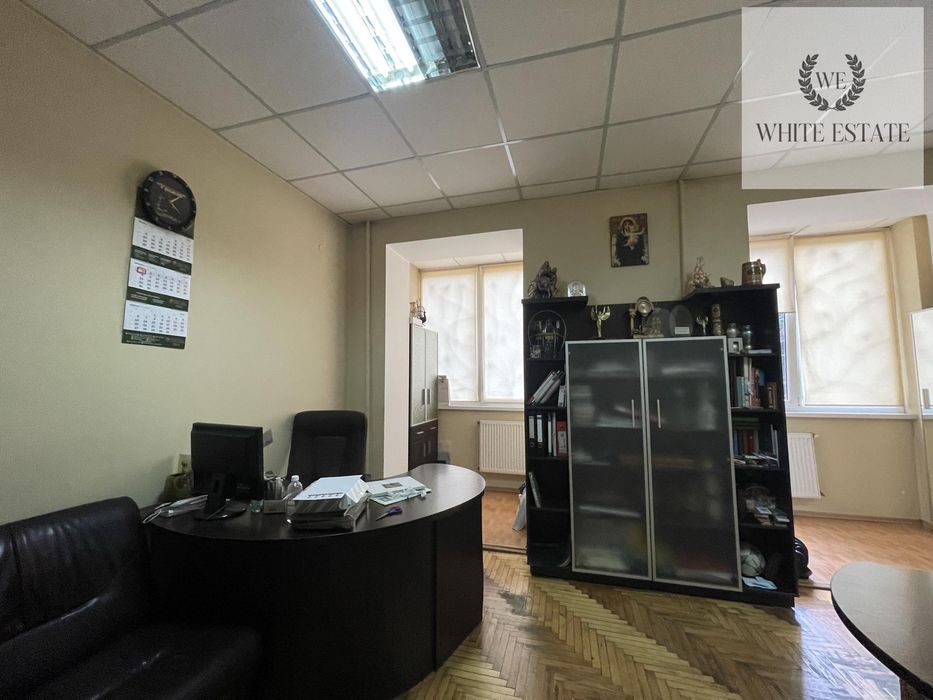 Приміщення в районі Бам