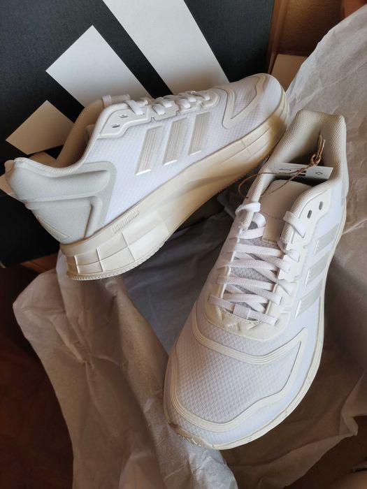 Жіночі кросівки Adidas