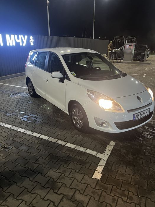 Рено Гранд Сценік 2011 рік К9К