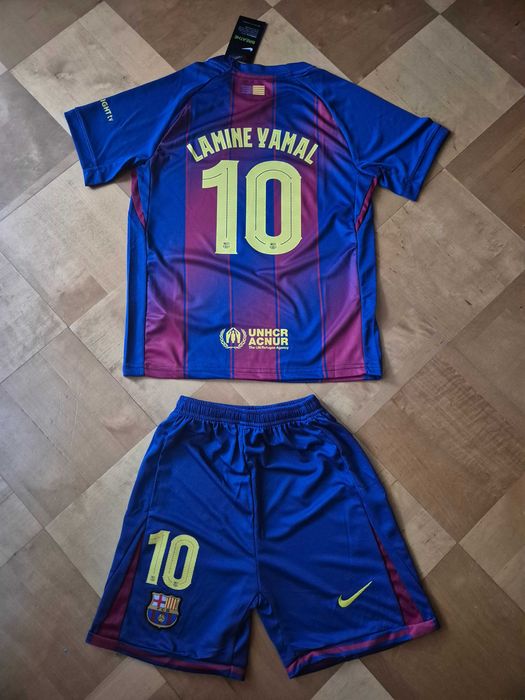 Nike Strój piłkarski Lamine Yamal rozm.146 FC Barcelona